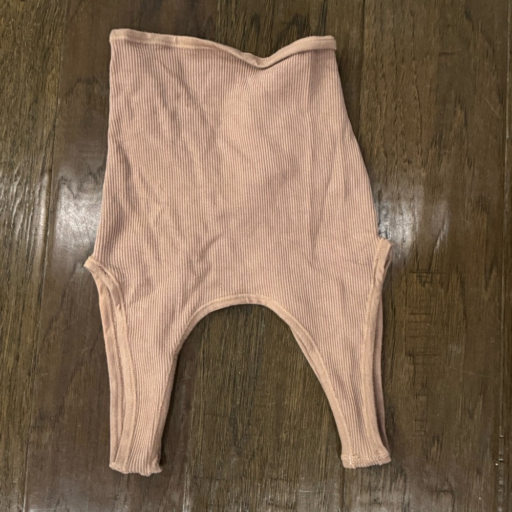 Urban Outfitters Cream Tie Front Fitted Tank Top - Picture 8 of 9